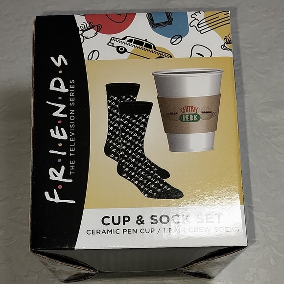 Friends TV Series Cup - Picture 1 of 2